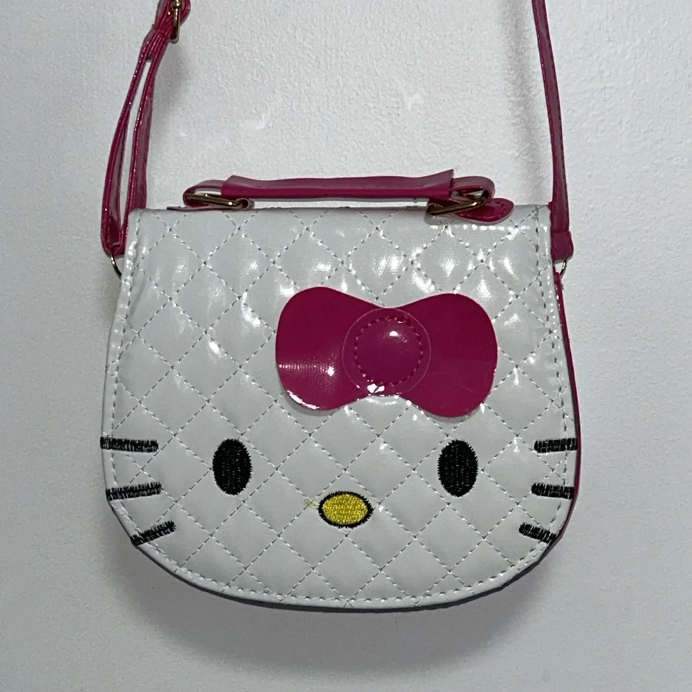 Hello Kitty ๐ฑ plastic bag ๐ผ - Picture 1 of 17